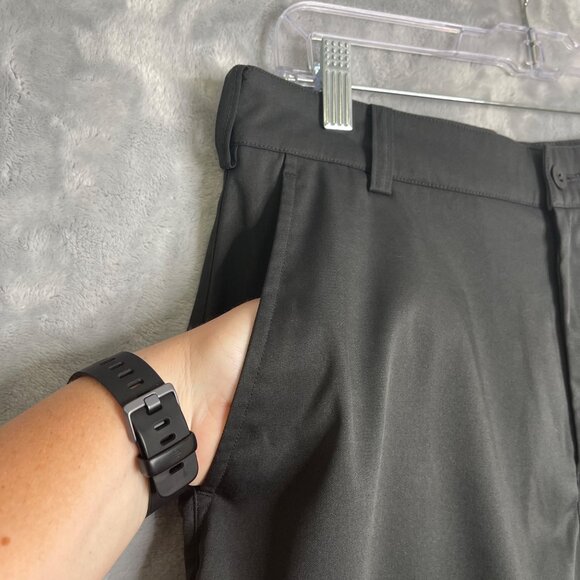 Nike Golf Shorts Mens 30 Black Tour Performance Dri Fit Flat Front‎ Pockets - Picture 2 of 10